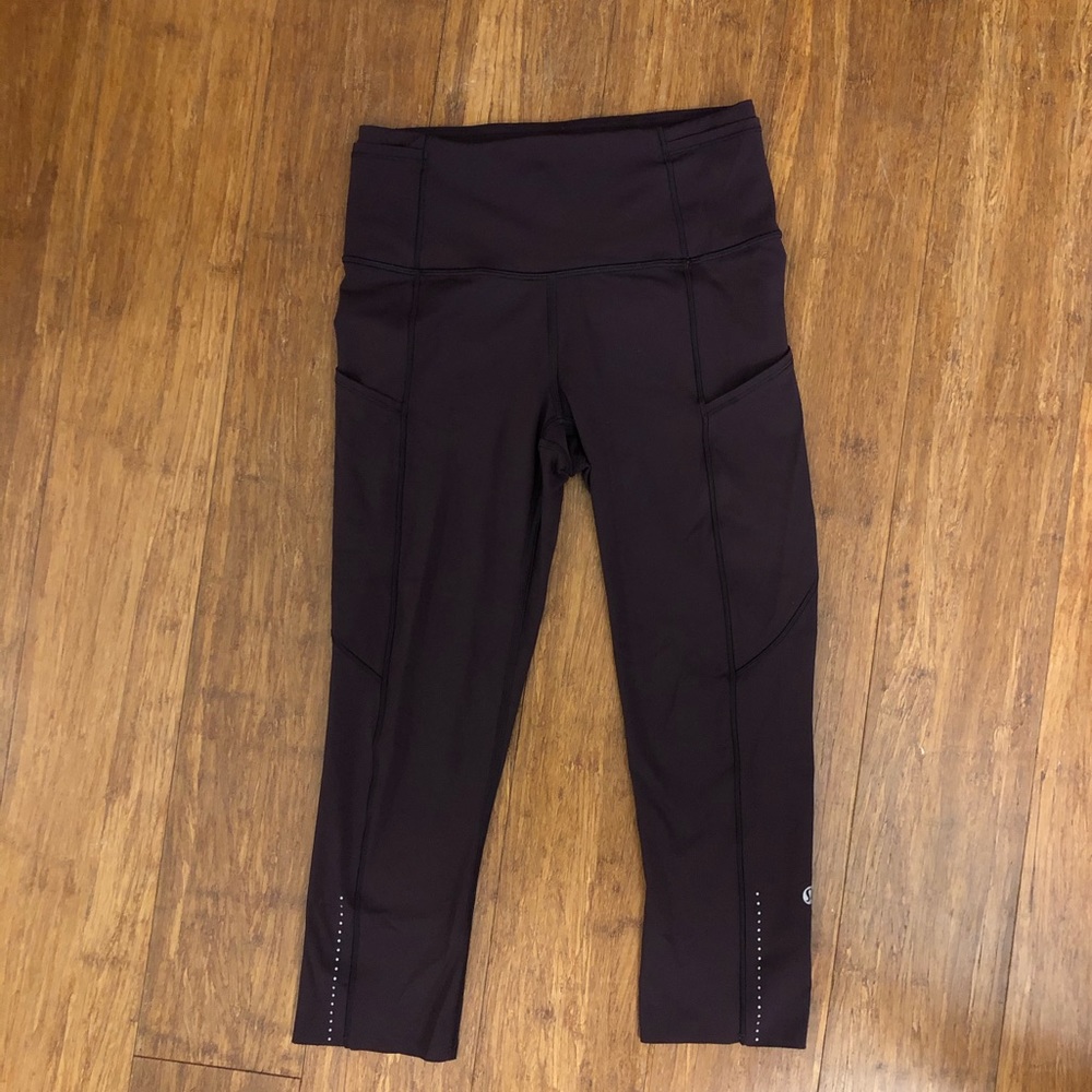 Lululemon fast n free 19in cropped leggings size 4
